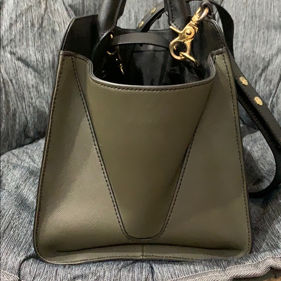 Authentic Zac Poaen Eartha E/W Leather Satchel Bag - Picture 3 of 9